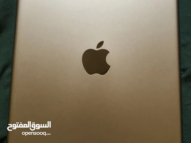 Apple iPad 5 16 GB in Baghdad