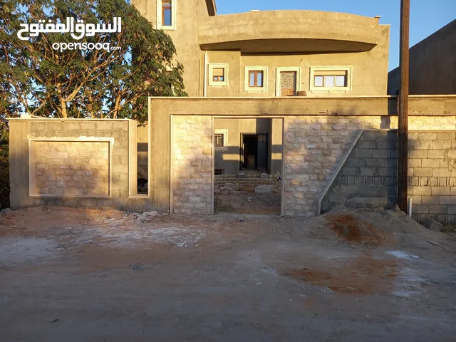 500 m2 More than 6 bedrooms Townhouse for Sale in Tripoli Al-Kremiah