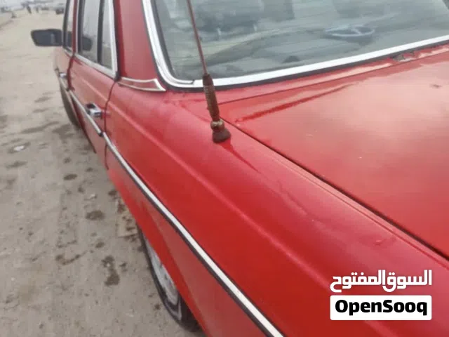 1981 مرسيدس بنز الفئة-A A 200
