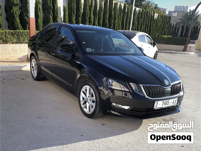 2019 سكودا اوكتافيا Ambition LUX