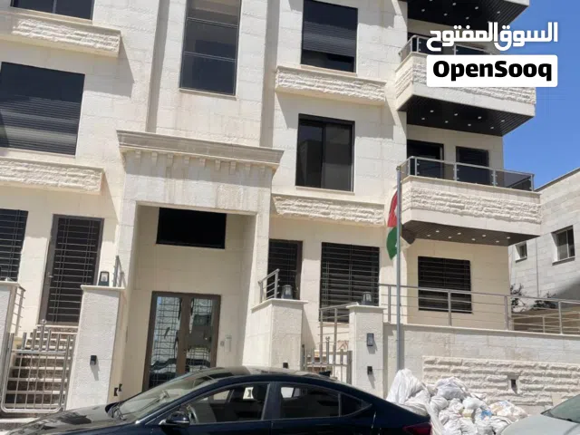 شقة طابق اول جديدة لم تسكن في أبو السوس خلف ديوان الشرايعة