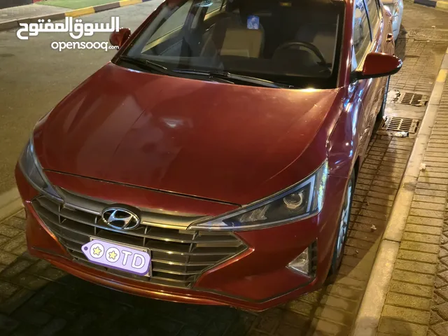 Used Hyundai Elantra in Northern Governorate