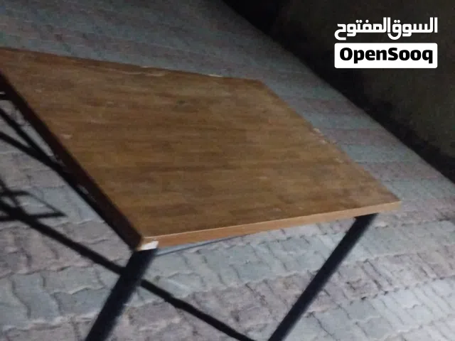 غرفة نوم فاخرة ومستعملة للبيع المستعجل