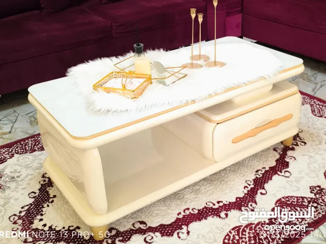 طاوله غرفه جلوس الرجاء اتصال ع الرقم موجود ف وصف