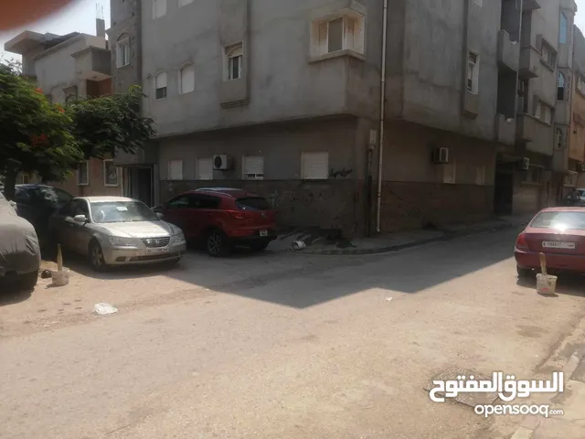 180 m2 4 Bedrooms Apartments for Sale in Benghazi Masr St