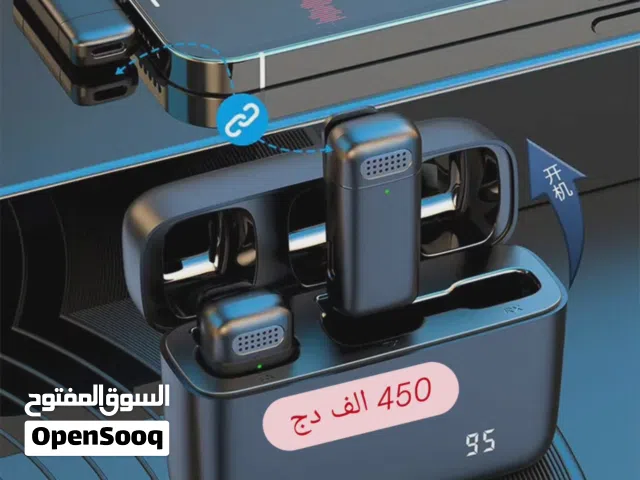 ميكروفون لاسلكي مزدوج للآيفون والأندرويد مع علبة الشحن .