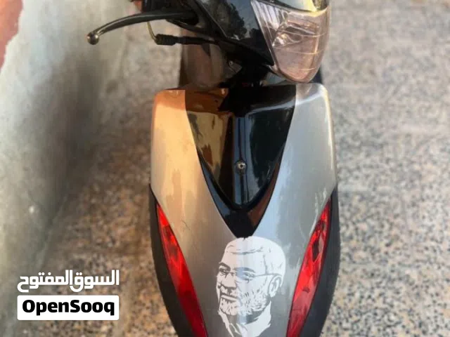 2008 ياماها XMAX