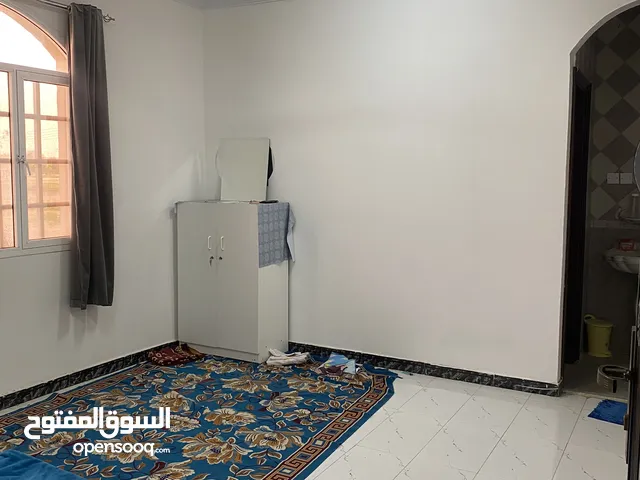 105 m2 1 Bedroom Apartments for Rent in Al Batinah Sohar