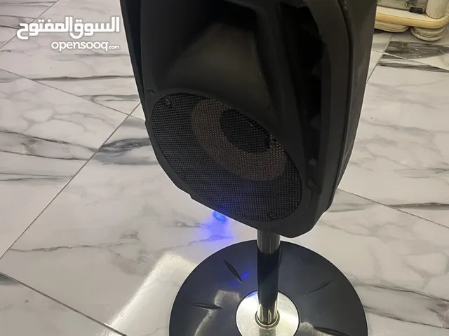 سماعة مع ستاند صوت قوي