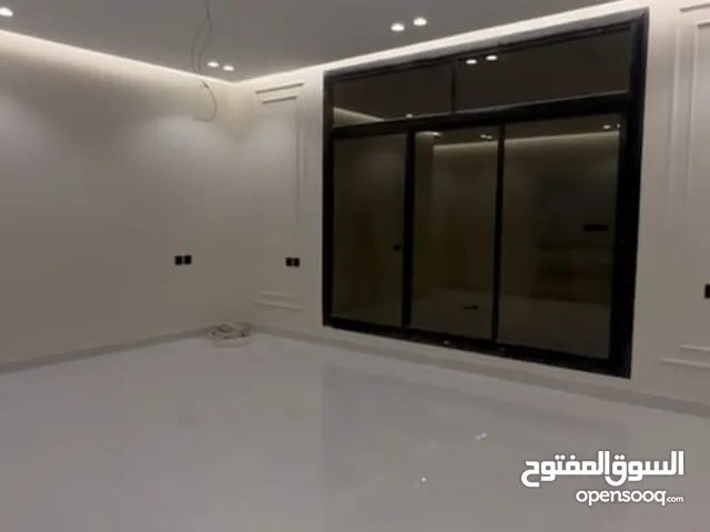 شقة فاخرة للايجار