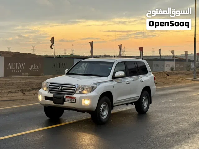 2011 Toyota Land Cruiser GXR