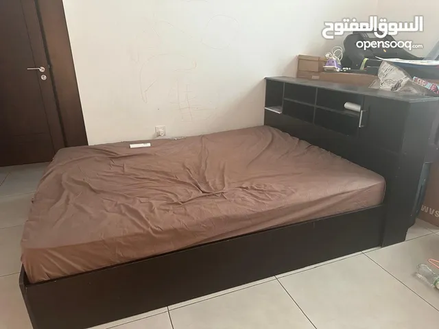 Bed and mattress