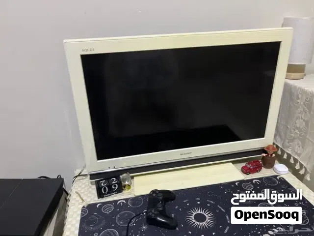شاشة شارب 32 بوصة نظيفة جدا للبيع مع ريموت وقاعدة