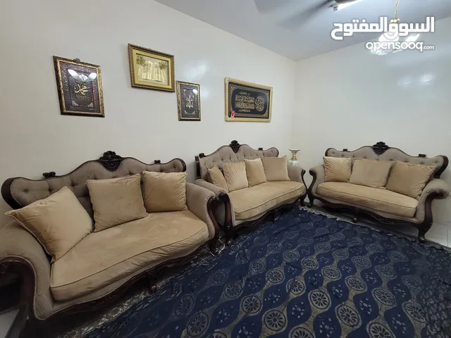 3 piece sofa (PAN emirates)