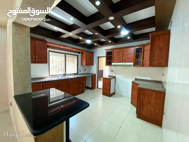 143 m2 3 Bedrooms Apartments for Sale in Amman Tla' Ali