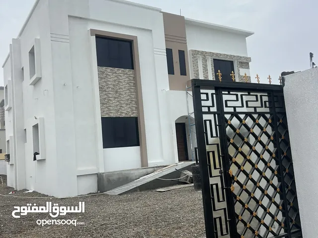 317 m2 More than 6 bedrooms Townhouse for Sale in Al Batinah Al Khaboura