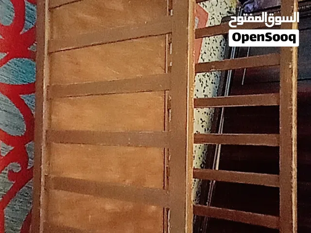 سرير اطفال للبيع