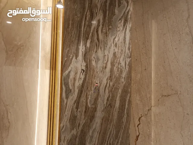مبلط سيراميك ورخام وانترلك