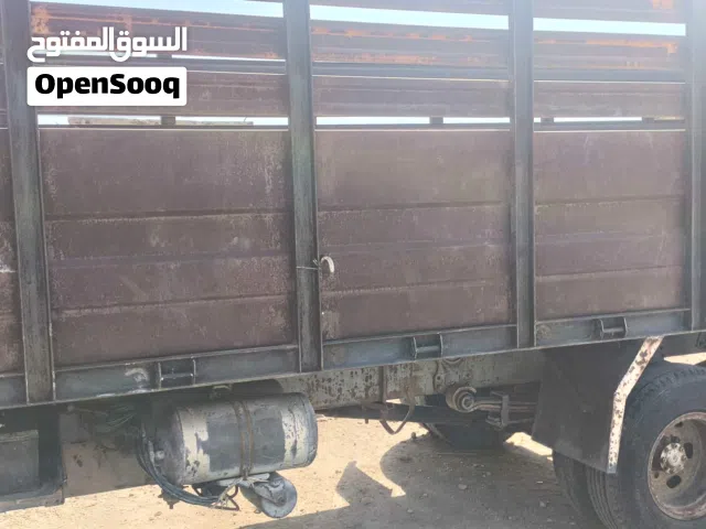 سياره مرسيدس شحن