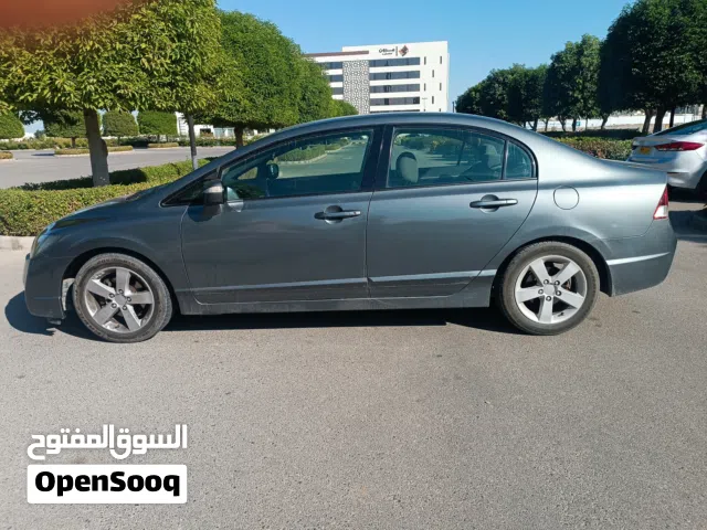 2011 هوندا سيفيك EXi