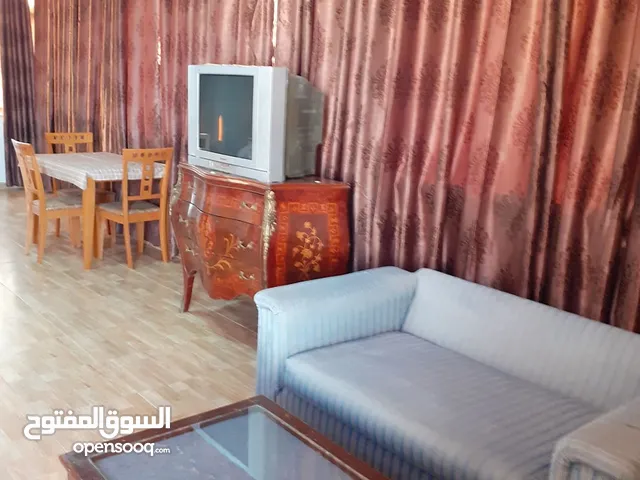 اثاث ستوديو للبيع