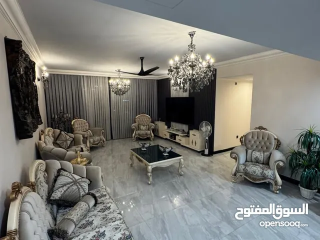 للبيع شقة جديدة في الاعظمية