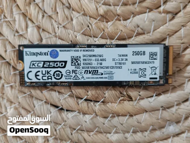 هارديسك  ssd250  نوع كنجستون هلثي 100% بسعر 30 لتواصل على الرقم  وشكرا يوجد خدمة توصيل