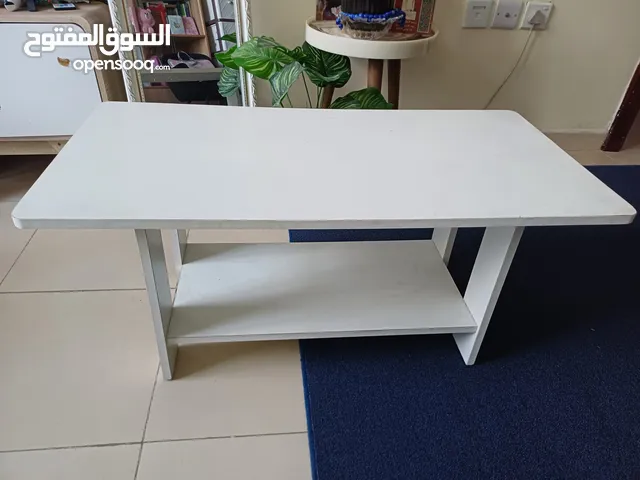 طاولة صالون