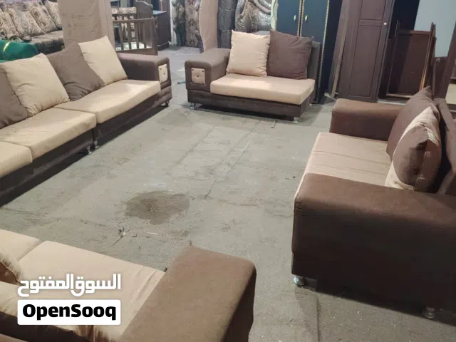 طقم كورنر تفصيل فرش متحرك سحاب 16 مقعد السعر 165 اربد الحصن متوفر توصيل
