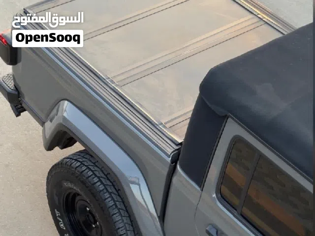 للبيع soft top و غطاء كريل لجيب رانجلر جراديتور JL
