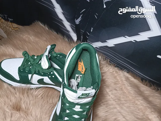 حذاء نايك فيتنامي ابو الباركود