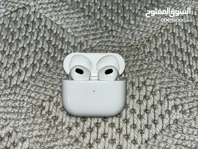 AirPods 3 اصلية ابل مستعمل بوضع ممتاز جدا من الاخر