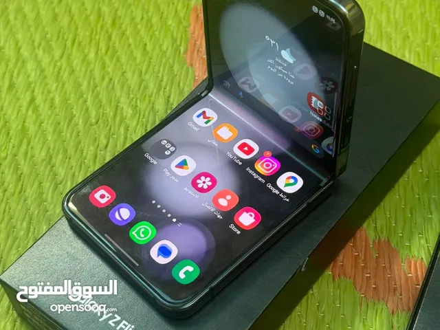 للبيع سامسونج نظيف جدا Z flip 5 512 gd