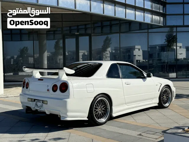 نيسان سكايلاين جيتي 34 موديل 2000