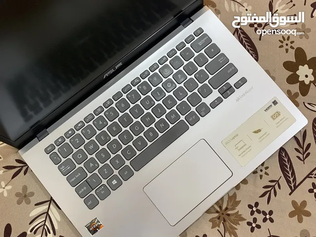 سلام عليكم لابتوب ASUS VivoBooK للبيع نضيف جداً