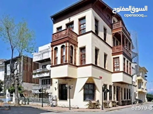 280 m2 More than 6 bedrooms Villa for Sale in Khartoum Al-Amarat