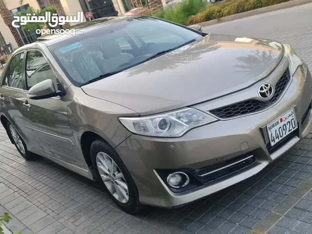 urgent sale Toyota Camry 2012 Full option with sunroof