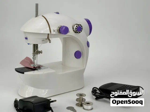 ماكينة الخياطة صغیرة
