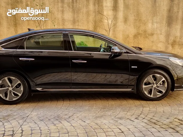 Used Hyundai Sonata in Amman