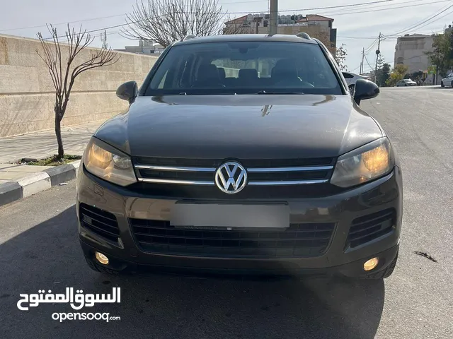 Volkswagen Touareg 2012 فولكسفاغن طوارئ 2012 بحالة الوكالة اربعة جيد