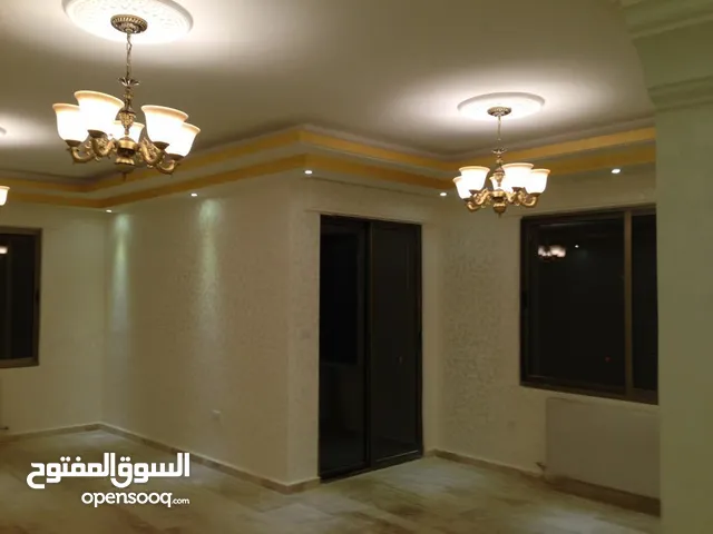 شقة فارغة للايجار في خلدا 3 نوم 200م Unfurnished apartment for rent at Khalda 3 bedrooms 200sqm