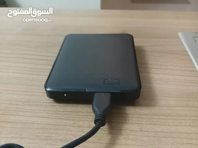 قرص صلب خارجي سعة 1.5 تيرا للبيع .