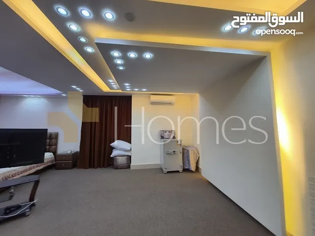 1000 m2 4 Bedrooms Villa for Rent in Amman Dabouq