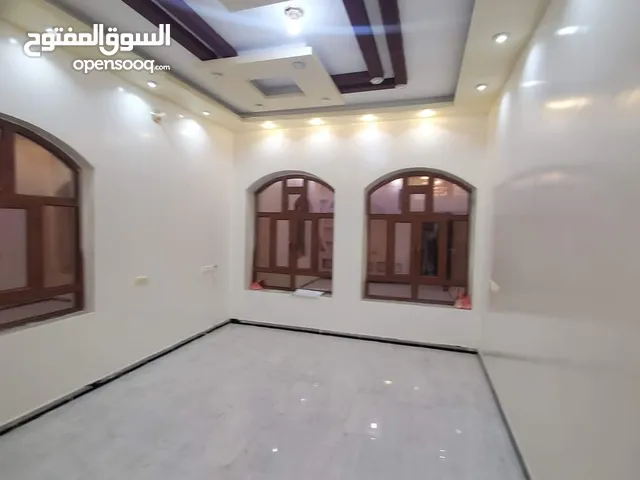 500m2 More than 6 bedrooms Townhouse for Rent in Sana'a Moein District