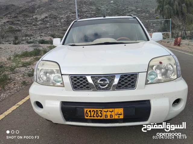 Used Nissan X-Trail in Al Dakhiliya