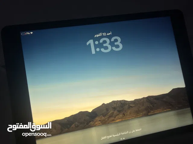 � للبيع iPad الجيل التاسع (9th Generation) – استخدام خفيف جدًا