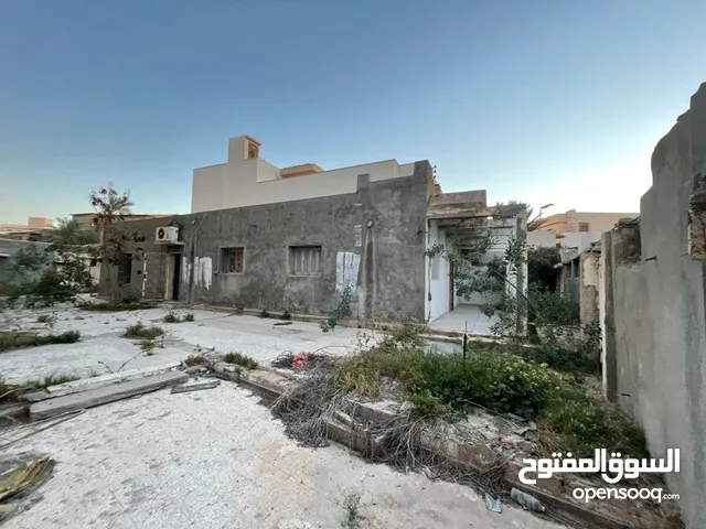 640 m2 3 Bedrooms Villa for Sale in Tripoli Al-Sareem