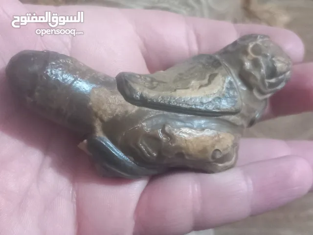 حجر يماني نادر