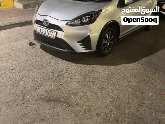 2018 تويوتا بريوس Prius C