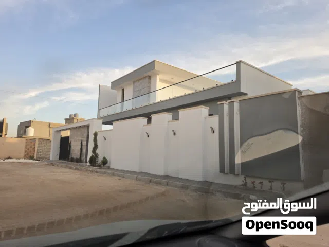 275 m2 3 Bedrooms Villa for Sale in Benghazi Al Hawary